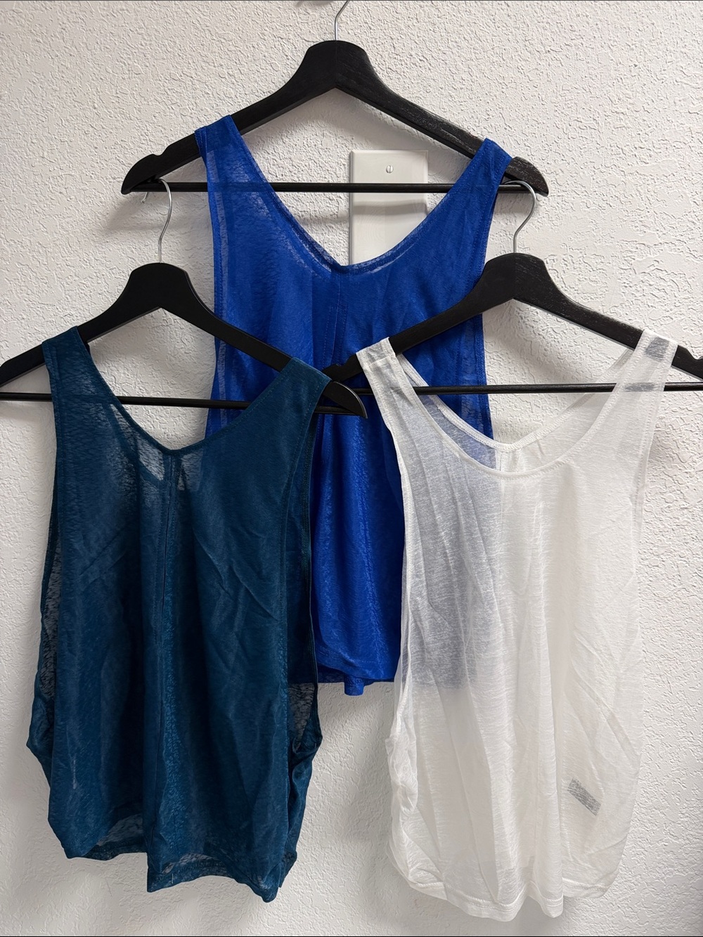 NEW- Women's Oversized Sheer Scoop Neck workout Tank Top - Blue, Teal, White S